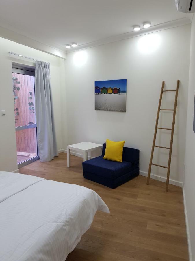 Stylish Apartment With A Patio Close To The Beach Эйлат Экстерьер фото